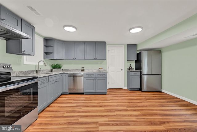 8511 FREDERICK RD, Ellicott City, MD 21043