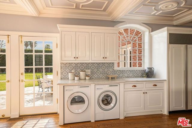 248 S Hudson Avenue, Los Angeles, CA 90004