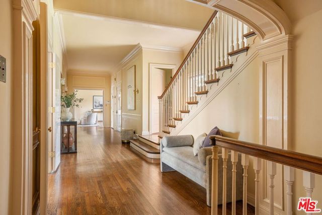 248 S Hudson Avenue, Los Angeles, CA 90004