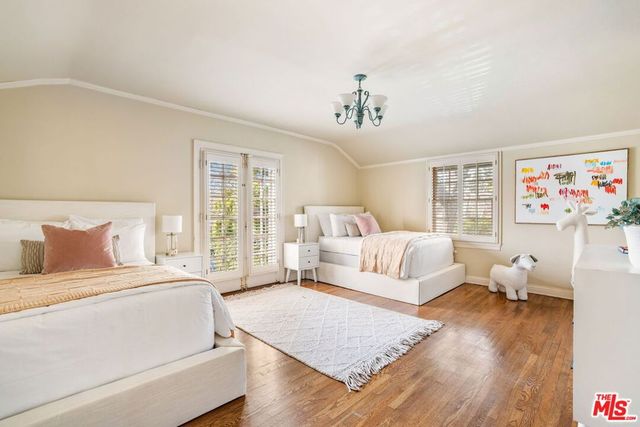 248 S Hudson Avenue, Los Angeles, CA 90004