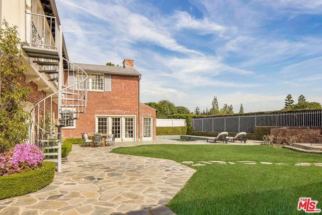 248 S Hudson Avenue, Los Angeles, CA 90004