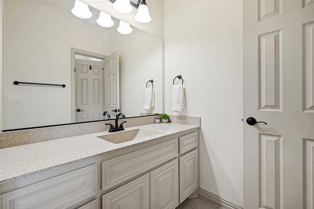 191 Las Colinas Trail, Cross Roads, TX 76227