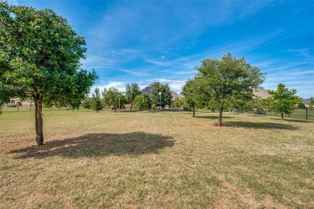 191 Las Colinas Trail, Cross Roads, TX 76227