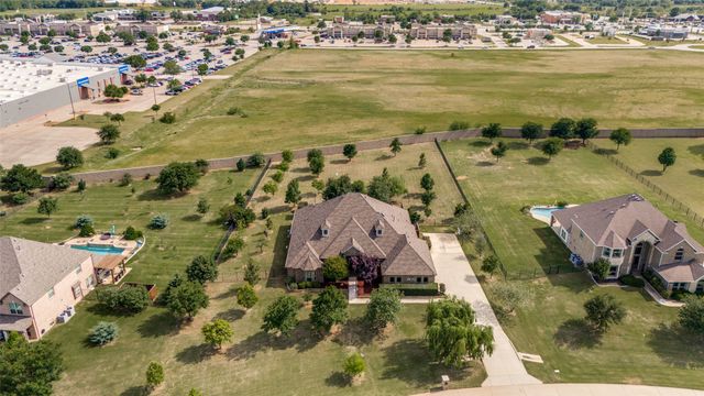 191 Las Colinas Trail, Cross Roads, TX 76227