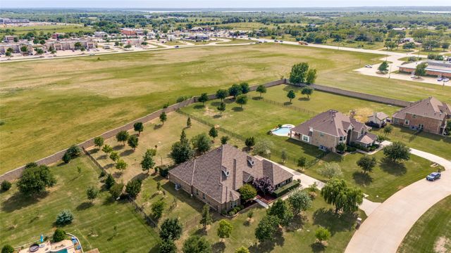 191 Las Colinas Trail, Cross Roads, TX 76227