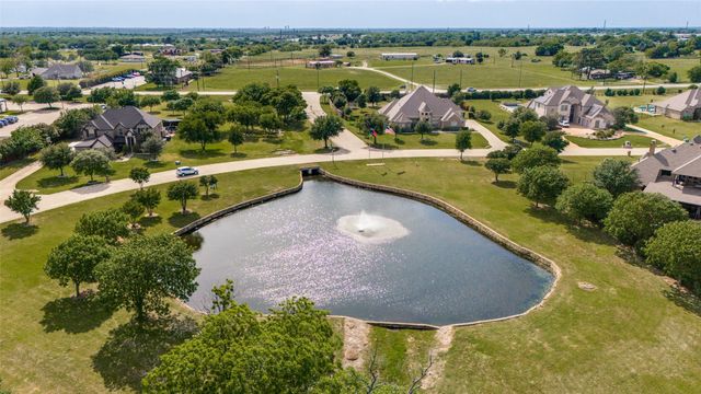 191 Las Colinas Trail, Cross Roads, TX 76227