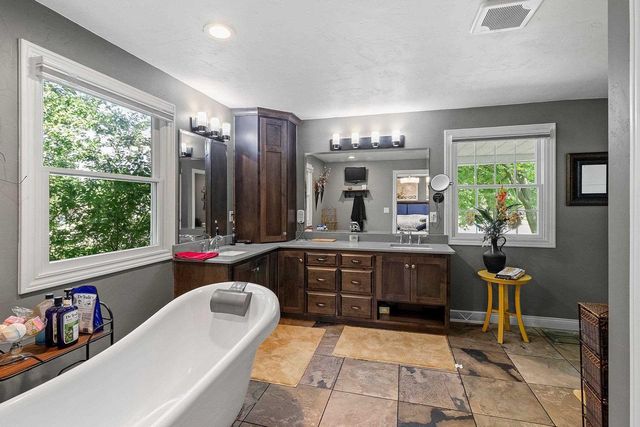 N3857 Breese Way, Appleton, WI 54913
