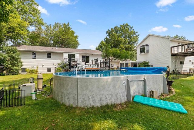 N3857 Breese Way, Appleton, WI 54913
