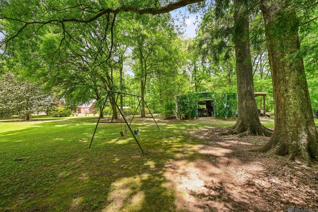 9836 Sligo Rd, St Francisville, LA 70775