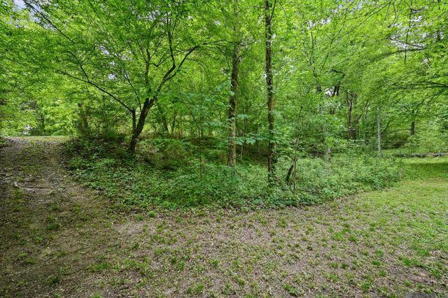 9836 Sligo Rd, St Francisville, LA 70775