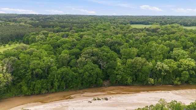 9836 Sligo Rd, St Francisville, LA 70775