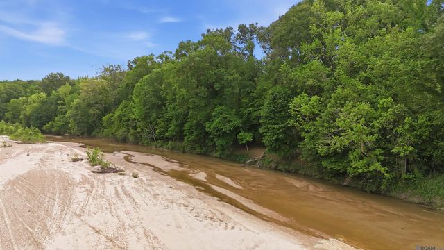 9836 Sligo Rd, St Francisville, LA 70775