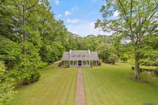 9836 Sligo Rd, St Francisville, LA 70775