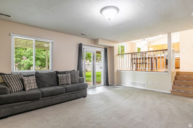 1572 S 400 E, Kaysville, UT 84037