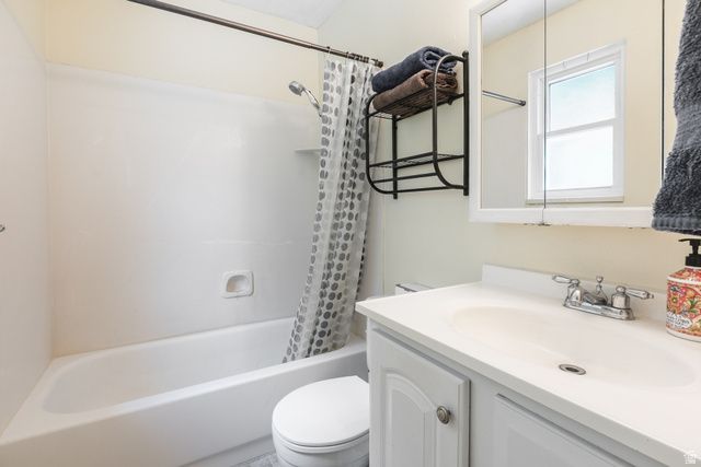 1572 S 400 E, Kaysville, UT 84037
