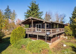 205 Winterhaven Drive, Port Angeles, WA 98362