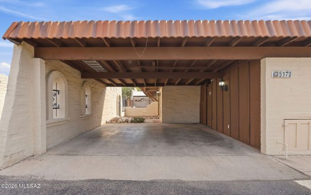 5172 N Pueblo Villas Drive, Tucson, AZ 85704