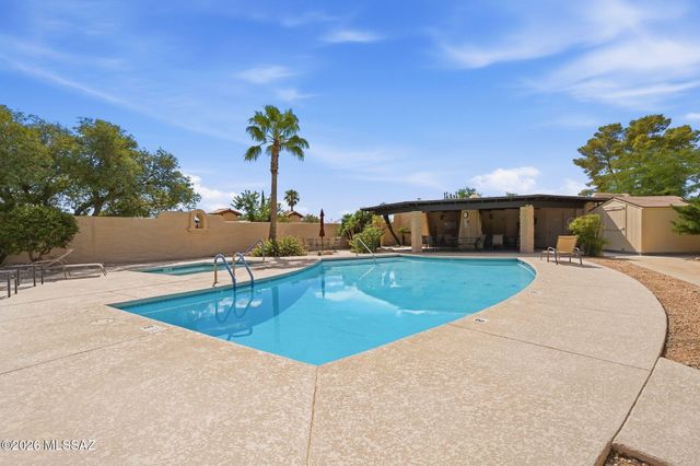 5172 N Pueblo Villas Drive, Tucson, AZ 85704