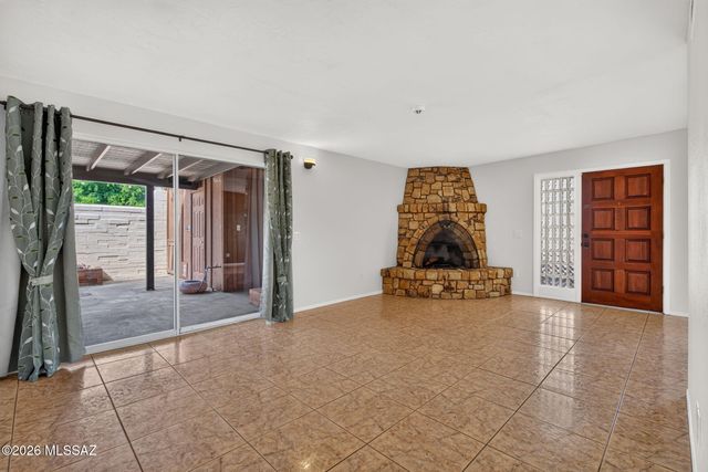 5172 N Pueblo Villas Drive, Tucson, AZ 85704