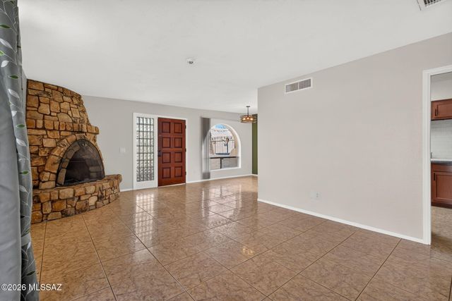 5172 N Pueblo Villas Drive, Tucson, AZ 85704