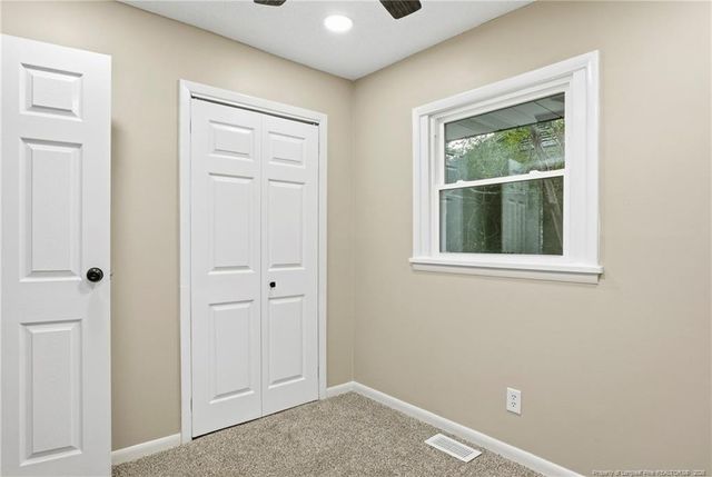 1425 E Manchester Road, Spring Lake, NC 28390