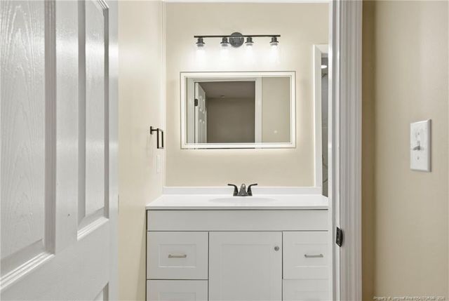 1425 E Manchester Road, Spring Lake, NC 28390