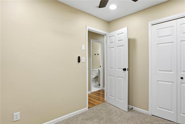 1425 E Manchester Road, Spring Lake, NC 28390