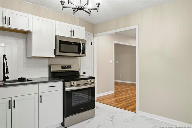 1425 E Manchester Road, Spring Lake, NC 28390