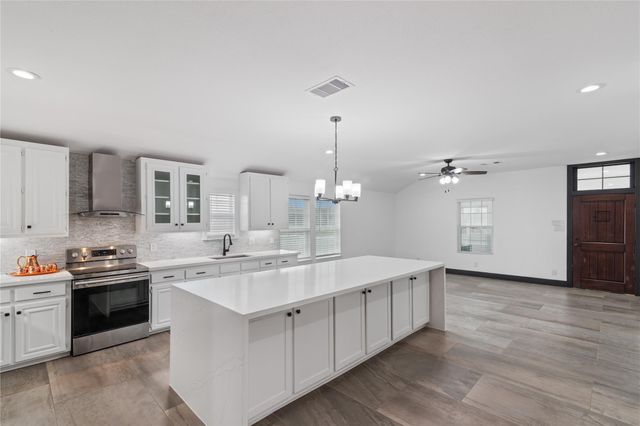 1244 Road 5705, Cleveland, TX 77327