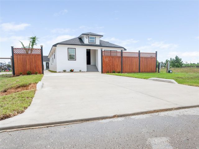1244 Road 5705, Cleveland, TX 77327