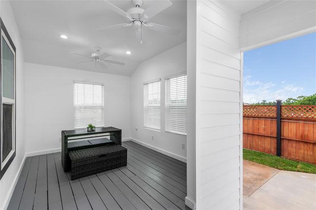 1244 Road 5705, Cleveland, TX 77327