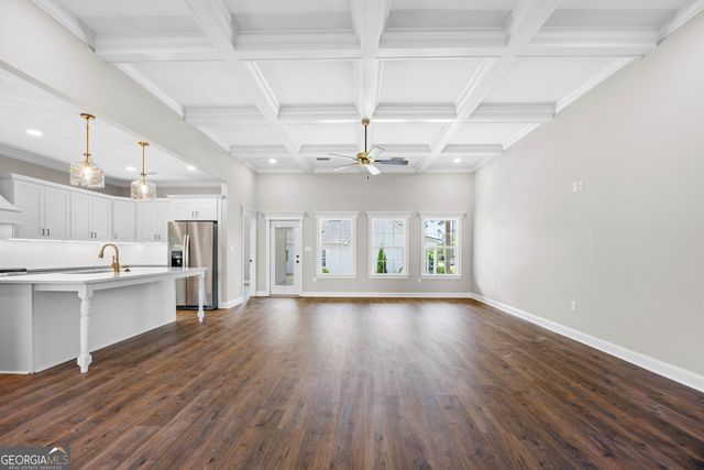 2208 N Oak Street, Valdosta, GA 31602