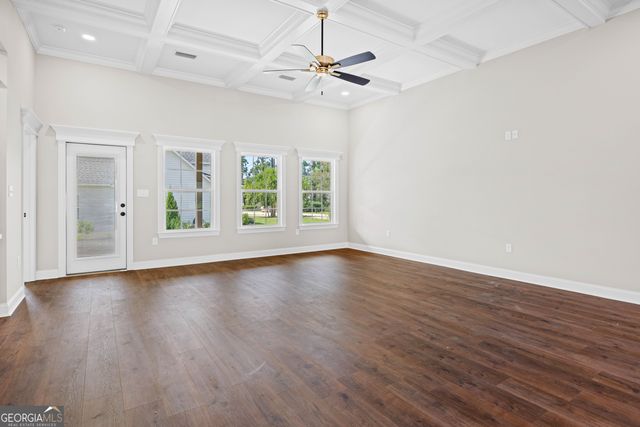 2208 N Oak Street, Valdosta, GA 31602