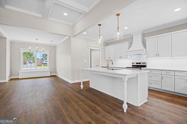 2208 N Oak Street, Valdosta, GA 31602