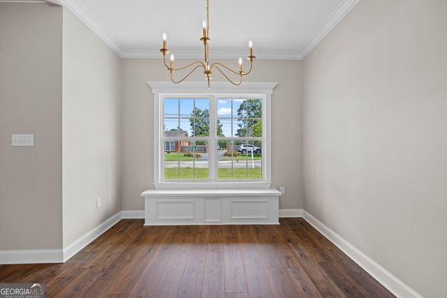 2208 N Oak Street, Valdosta, GA 31602