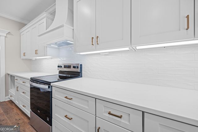 2208 N Oak Street, Valdosta, GA 31602