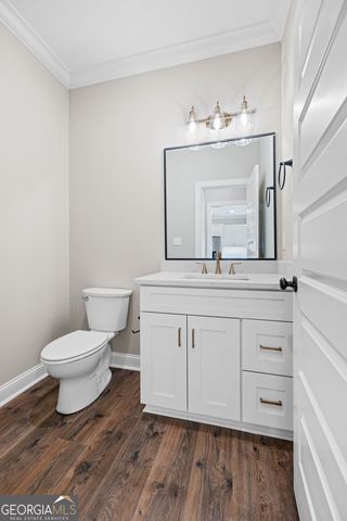 2208 N Oak Street, Valdosta, GA 31602