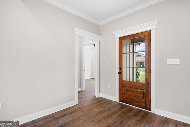 2208 N Oak Street, Valdosta, GA 31602