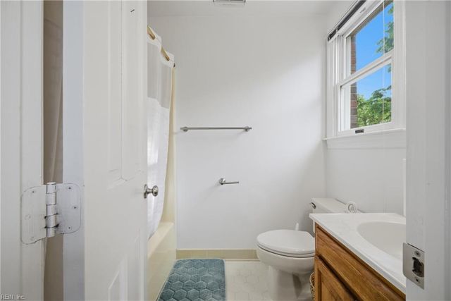 155 Crawford PW, Portsmouth, VA 23704