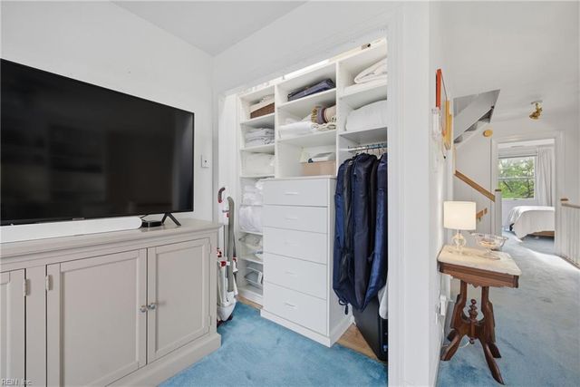 155 Crawford PW, Portsmouth, VA 23704