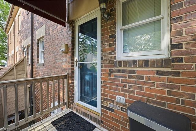 155 Crawford PW, Portsmouth, VA 23704