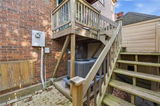 155 Crawford PW, Portsmouth, VA 23704