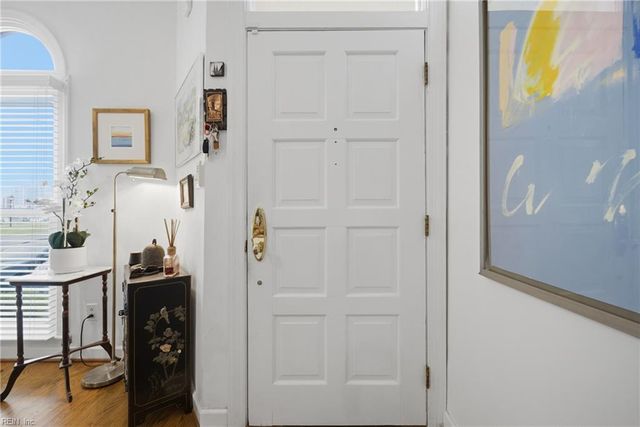 155 Crawford PW, Portsmouth, VA 23704