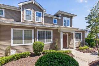 2628 Leytonstone DR # 352, Chesapeake, VA 23321