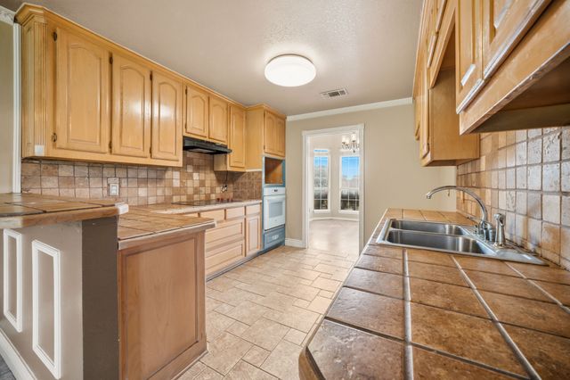 4016 Ovilla Road, Waxahachie, TX 75167