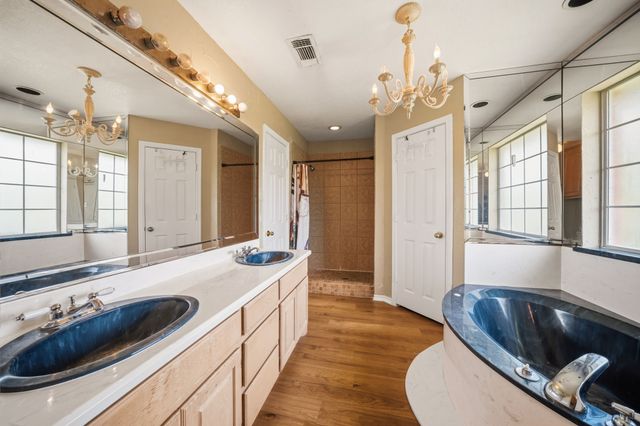 4016 Ovilla Road, Waxahachie, TX 75167