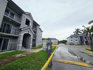 15410 SW 284th St 8207, Homestead, FL 33033