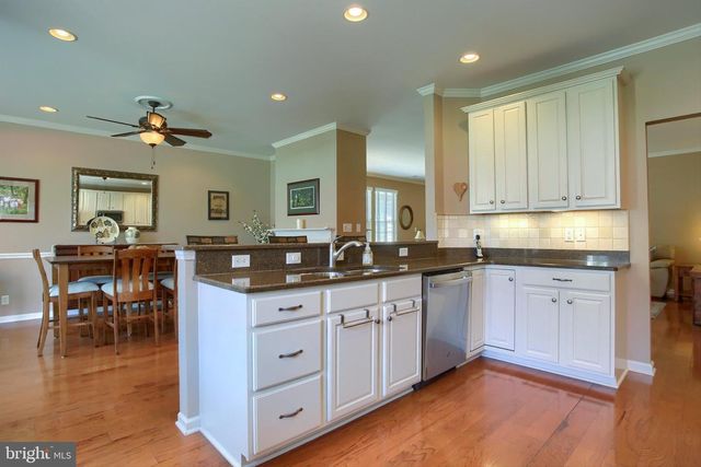 646 ALCOTT DR, Mount Joy, PA 17552