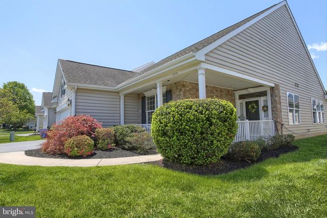 646 ALCOTT DR, Mount Joy, PA 17552