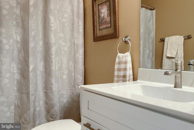 646 ALCOTT DR, Mount Joy, PA 17552